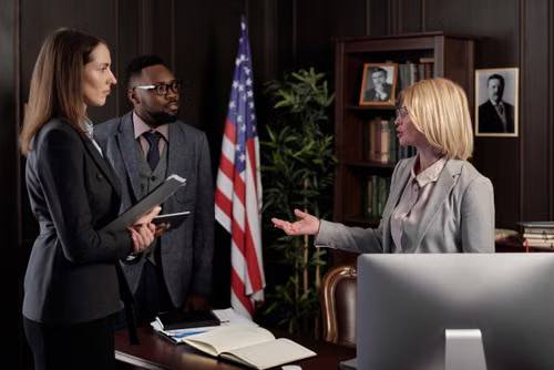 criminal defense lawyer